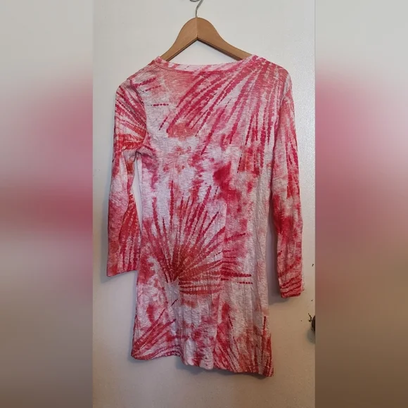 David Cline Pink and White Tie-Dye Top - Picture 4 of 4